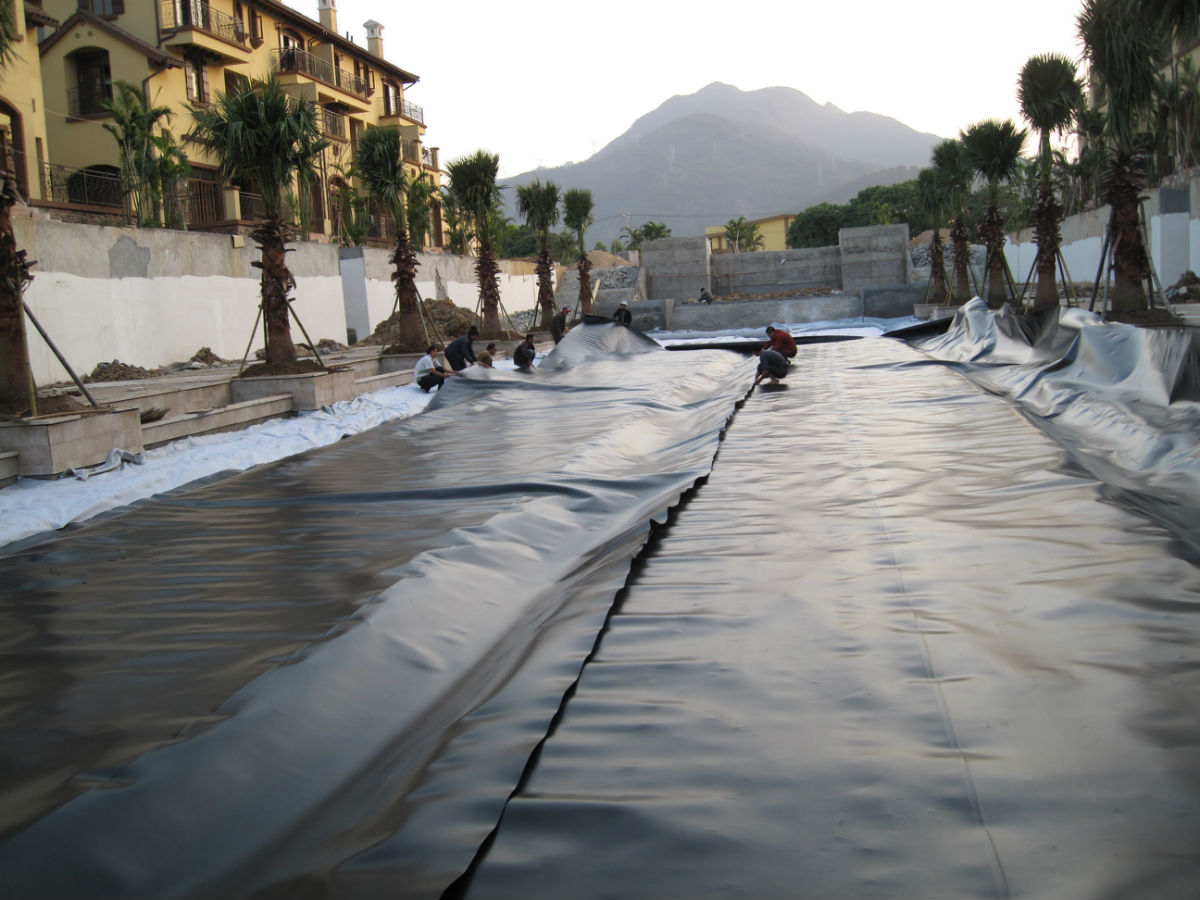 Geomembrane Project Cases01